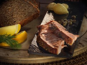 smoked-salmon-and-bread-3